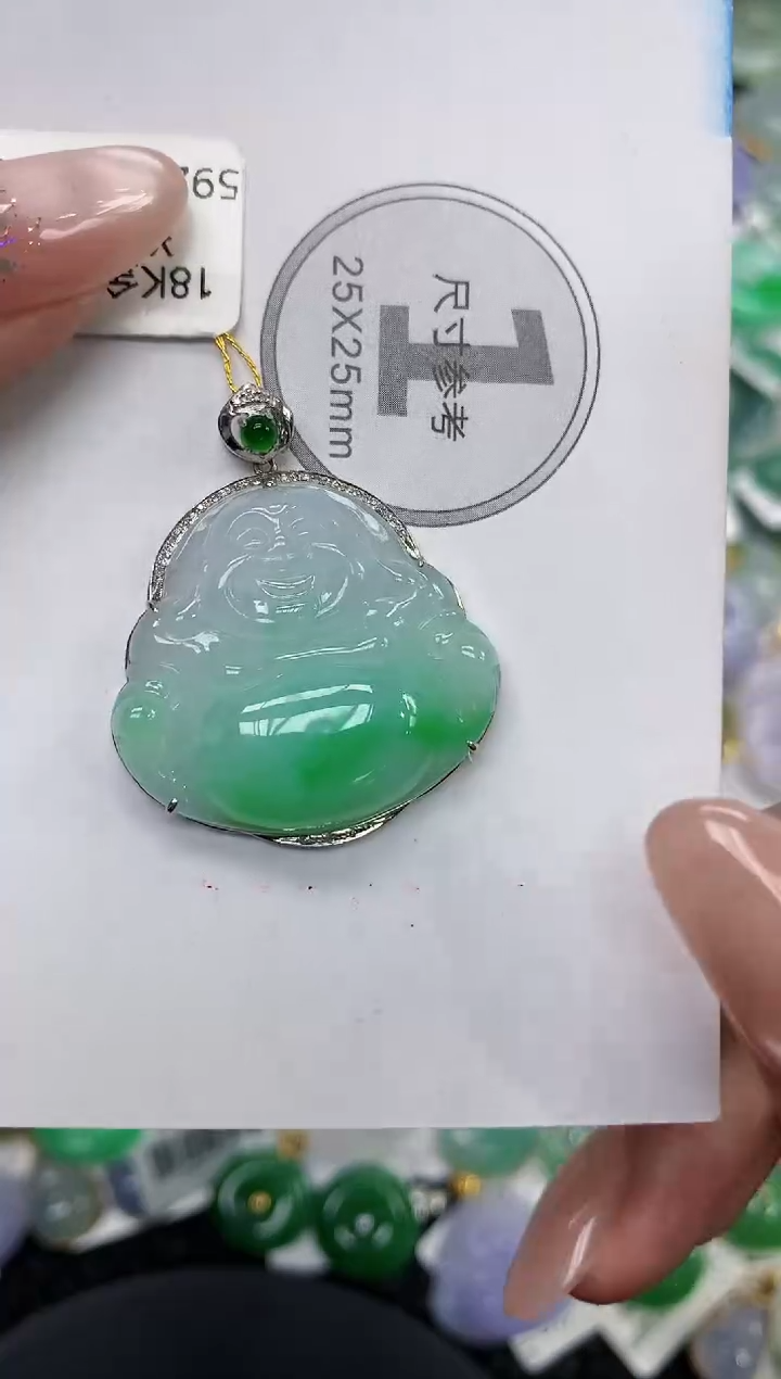 颈饰18K金镶嵌翡翠1111111111