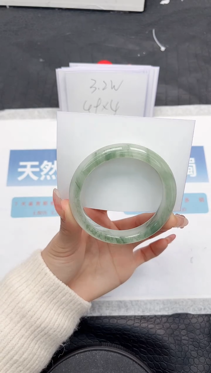 【闪购商品】石英质玉手镯未镶嵌H236-55.4