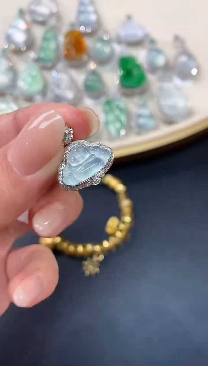 【闪购商品】翡翠吊坠(不含链)18K金镶嵌吊坠A382|1980