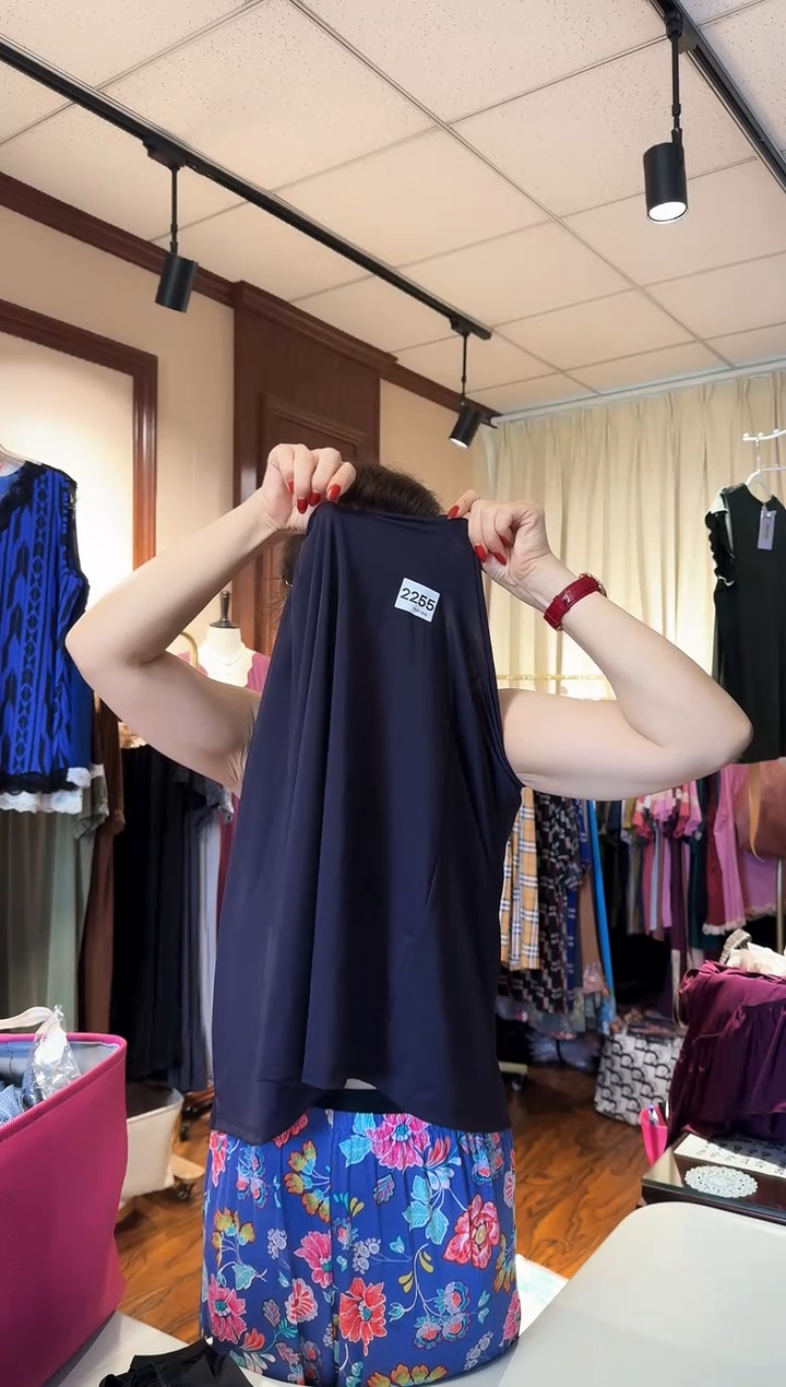 再生纤维素纤维（2255）黑紫色