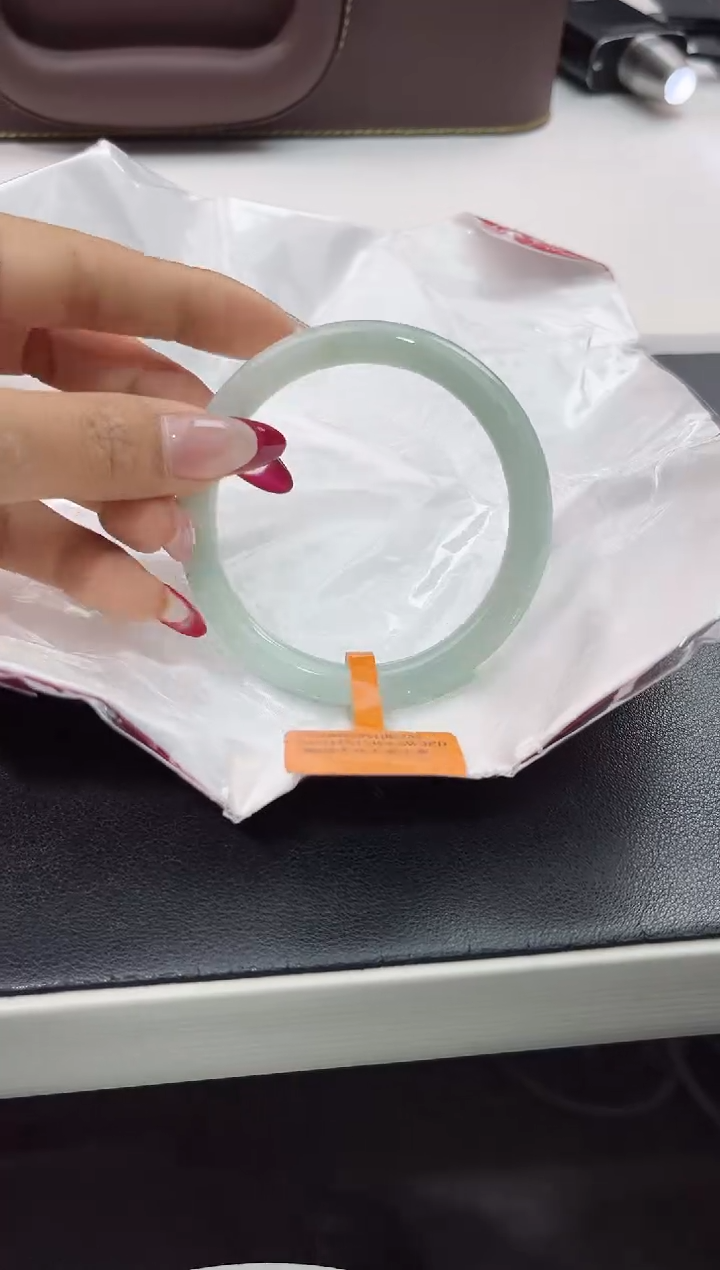 【闪购商品】翡翠手镯未镶嵌8翡翠手镯