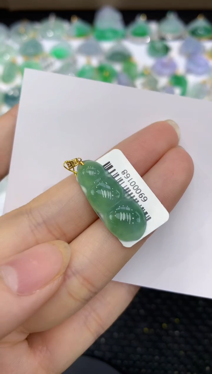 【闪购商品】翡翠颈饰18K金镶嵌11111111111