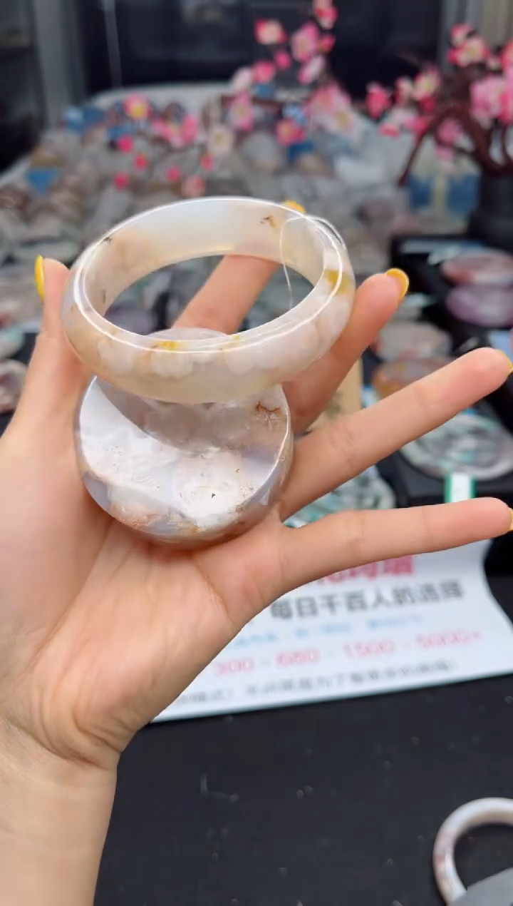石英质玉未镶嵌手镯61圈口（赠送镯心）3224182