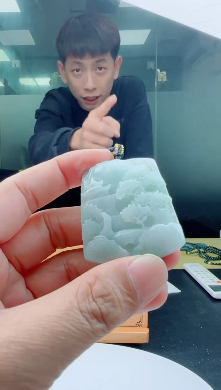 【闪购商品】翡翠颈饰未镶嵌11111111111