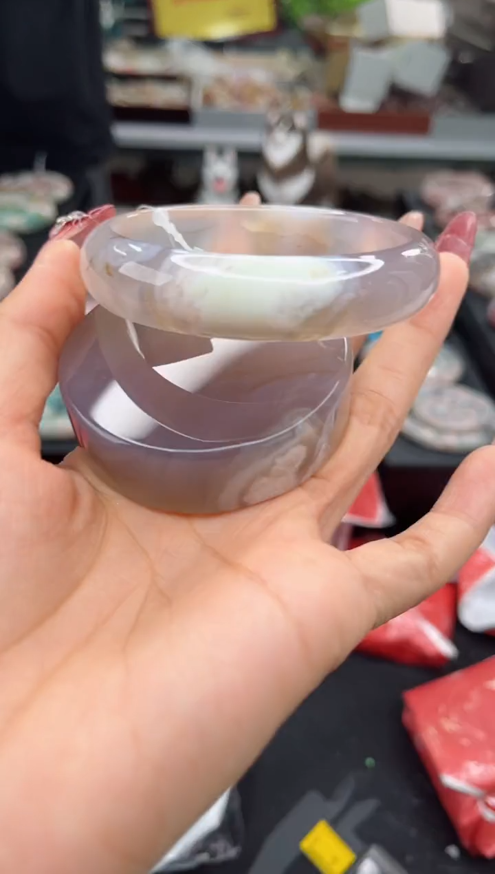 【闪购商品】石英质玉手镯未镶嵌61圈口（赠品镯心）36666736