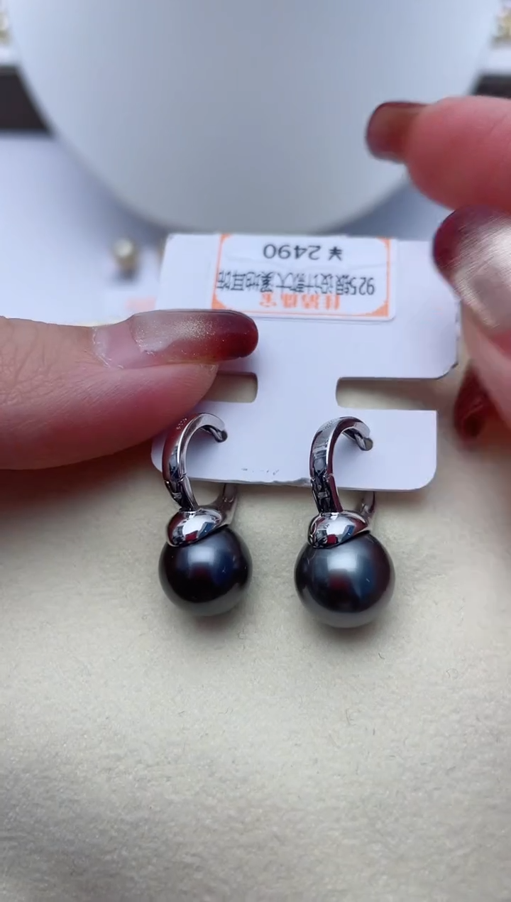 【闪购商品】海水珍珠耳饰银S925镶嵌W28