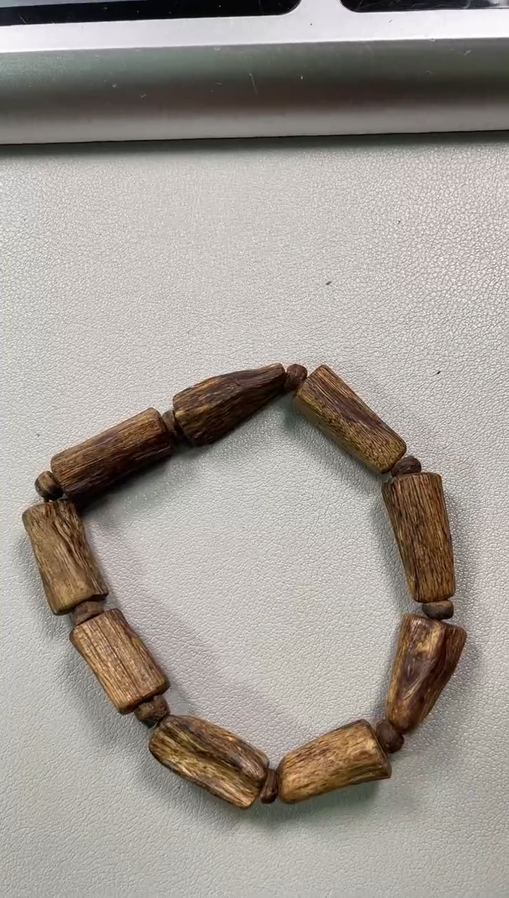 沉香碎屑沉香沉香 达拉干10.8克沉水