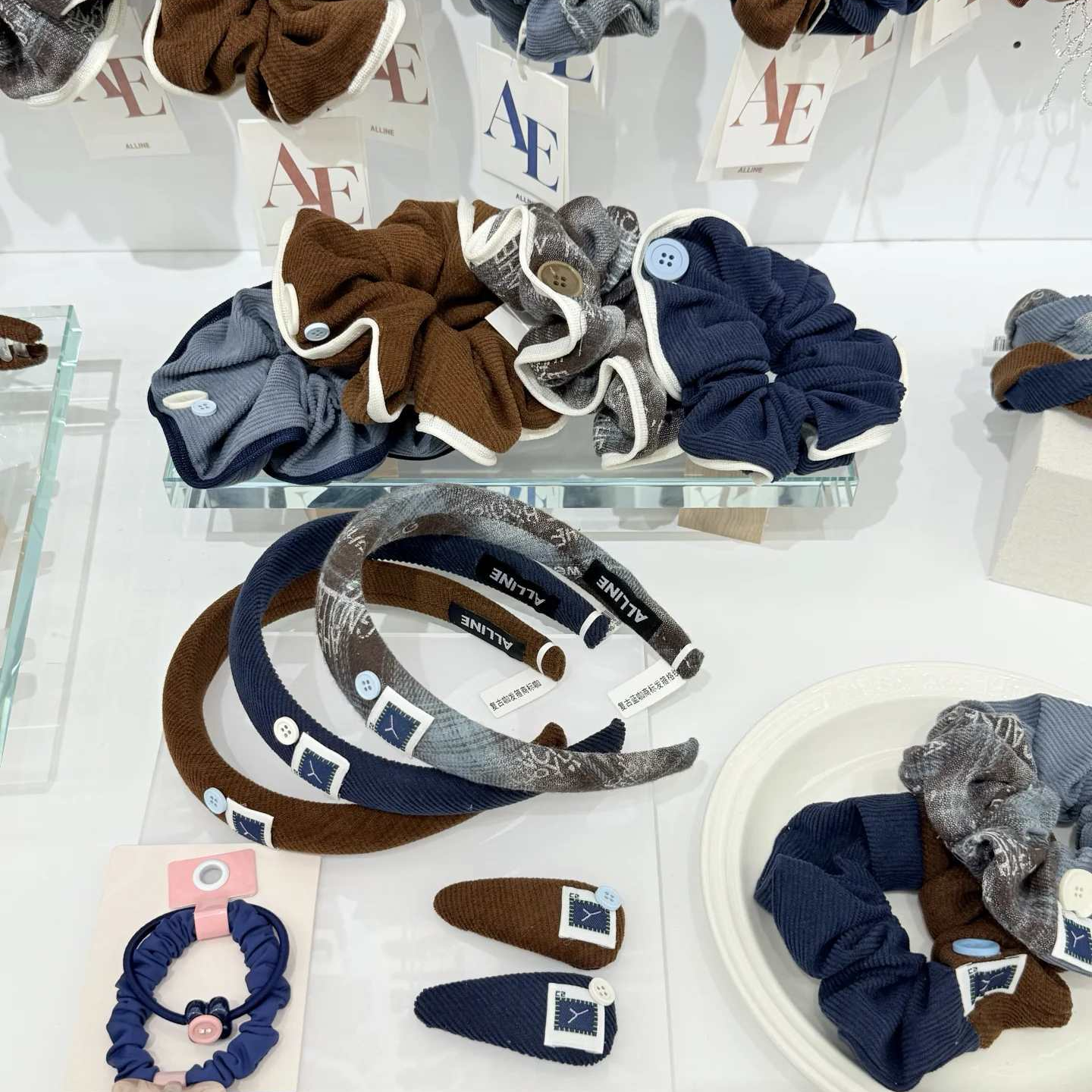 秋冬新款轻奢气质百搭发饰套盒马尾夹鲨鱼夹发圈蛮腰