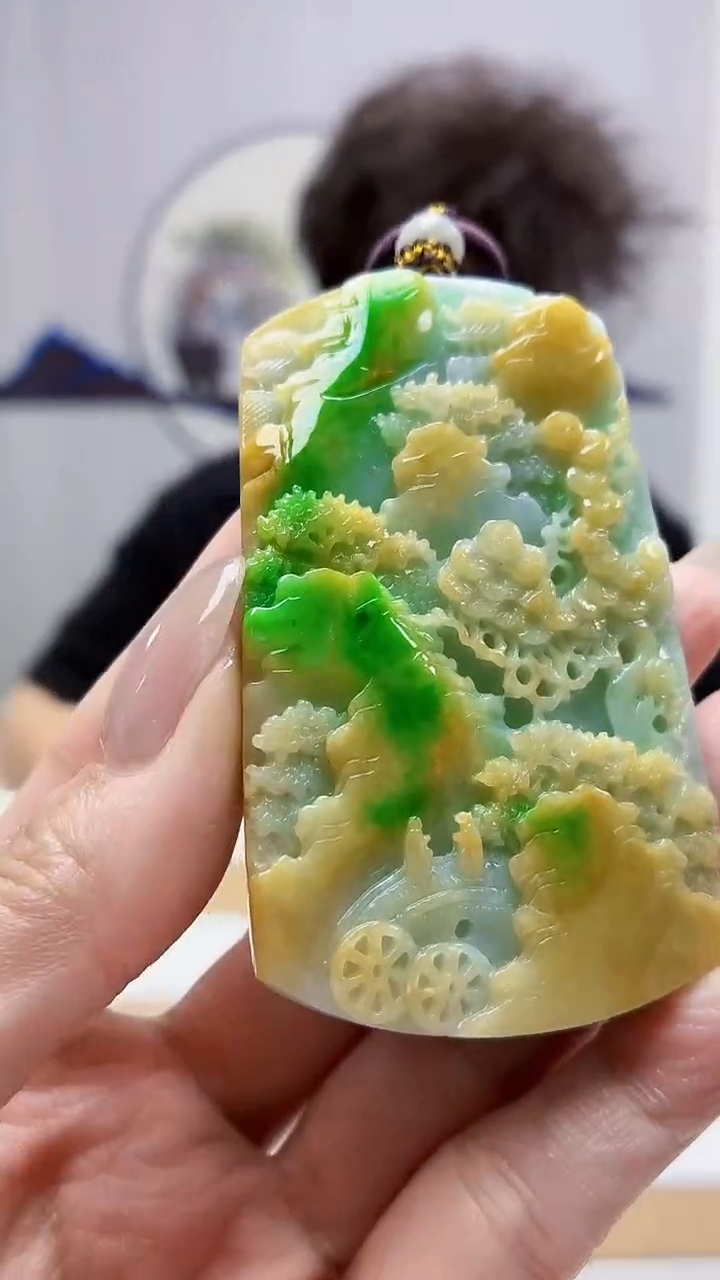 未镶嵌定制翡翠4688MM-毛货挂件99