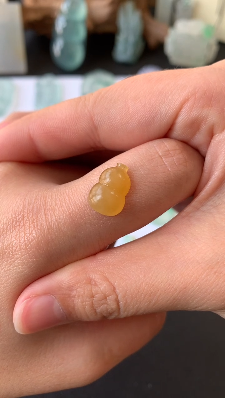 【闪购商品】定制翡翠未镶嵌翡翠