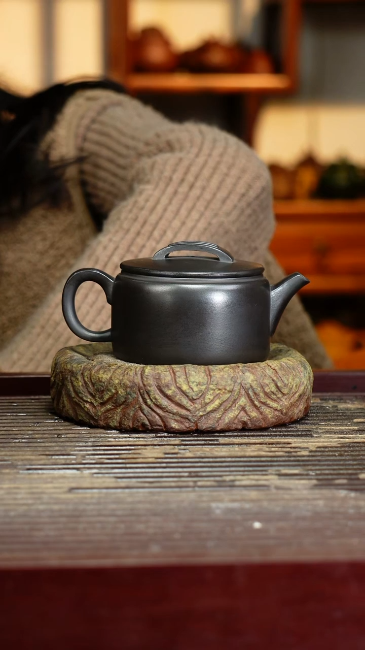 宜兴原矿紫砂壶茶壶宜兴原矿紫砂壶茶壶200C