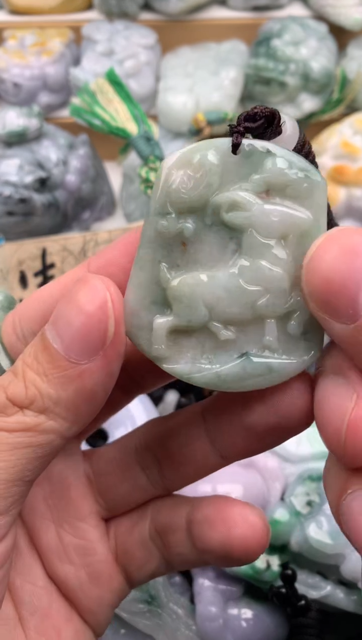 吊坠(不含链)未镶嵌翡翠1