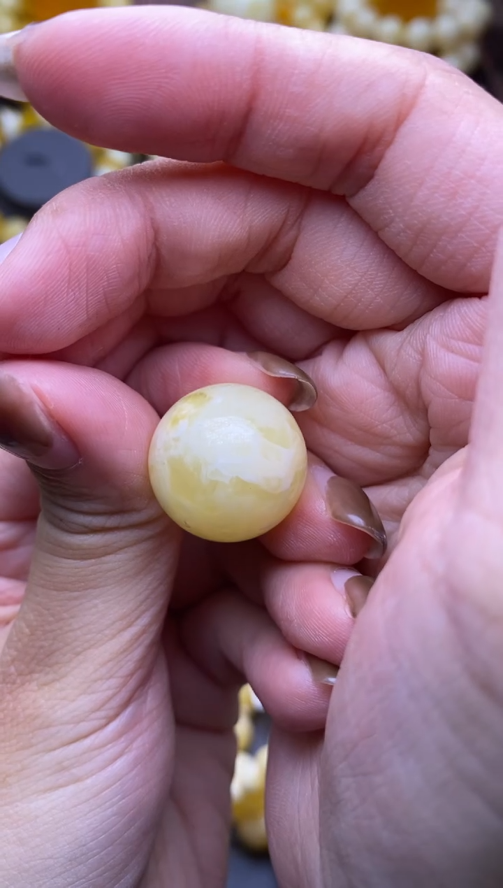 【闪购商品】琥珀裸石未镶嵌 大小姐珠宝严选36