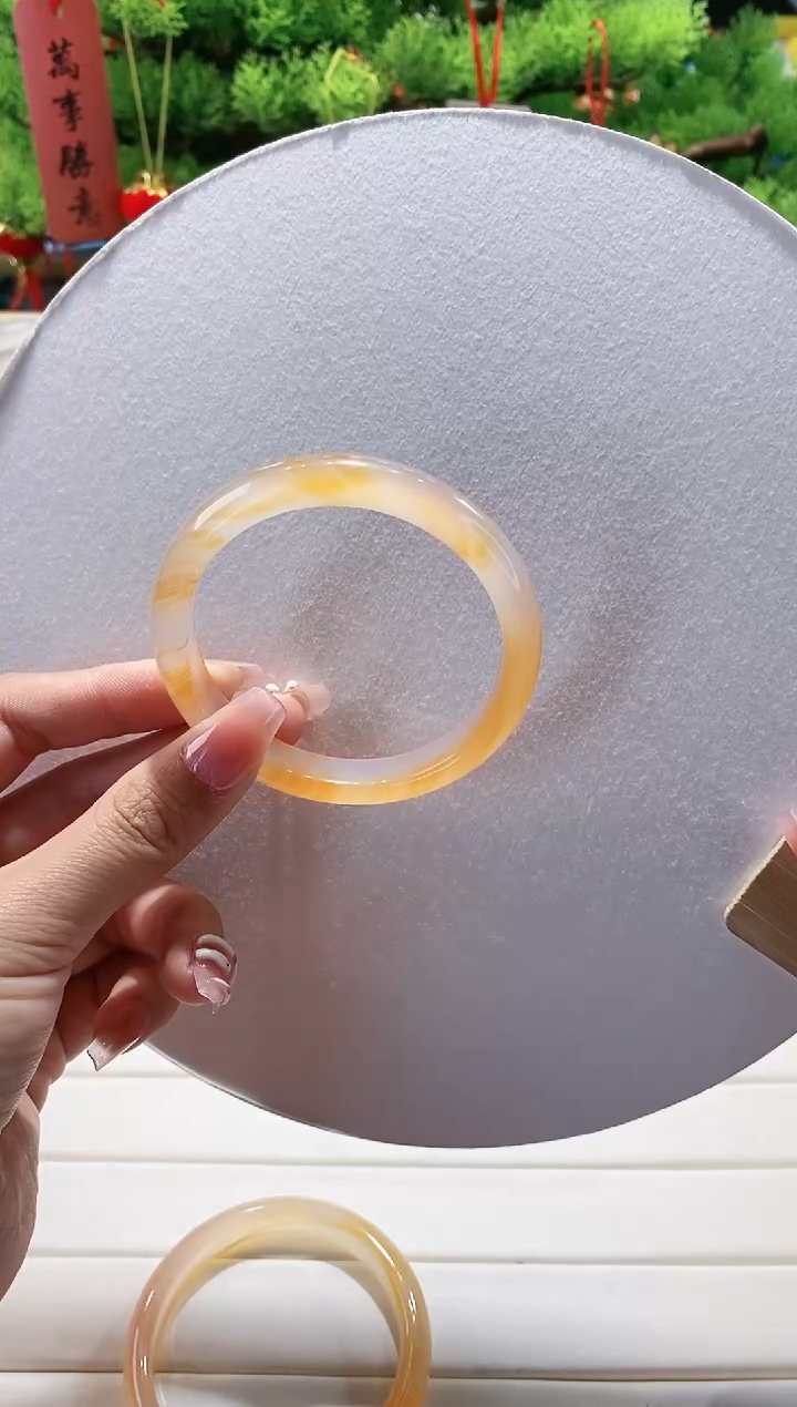 【闪购商品】玛瑙/玉髓手镯未镶嵌65-57.1