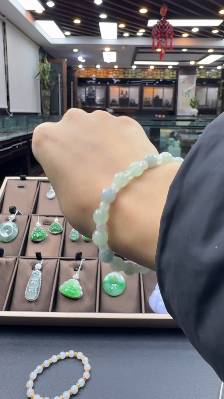 未镶嵌手串翡翠手串