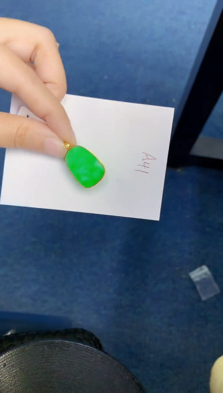 【闪购商品】翡翠颈饰18K金镶嵌000000000