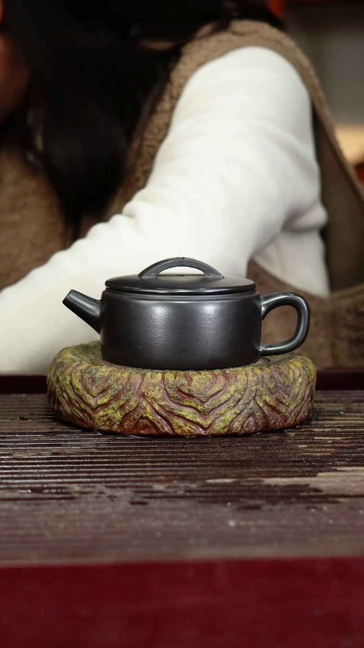 宜兴原矿紫砂壶茶壶宜兴原矿紫砂壶茶壶160C