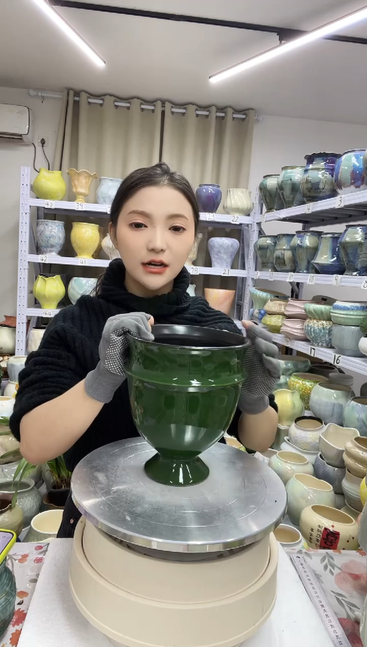 【12.13】花盆链接 高：20  口：15