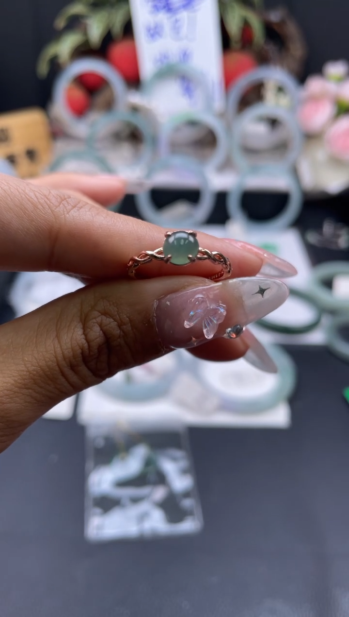 【闪购商品】翡翠戒指银S925镶嵌色