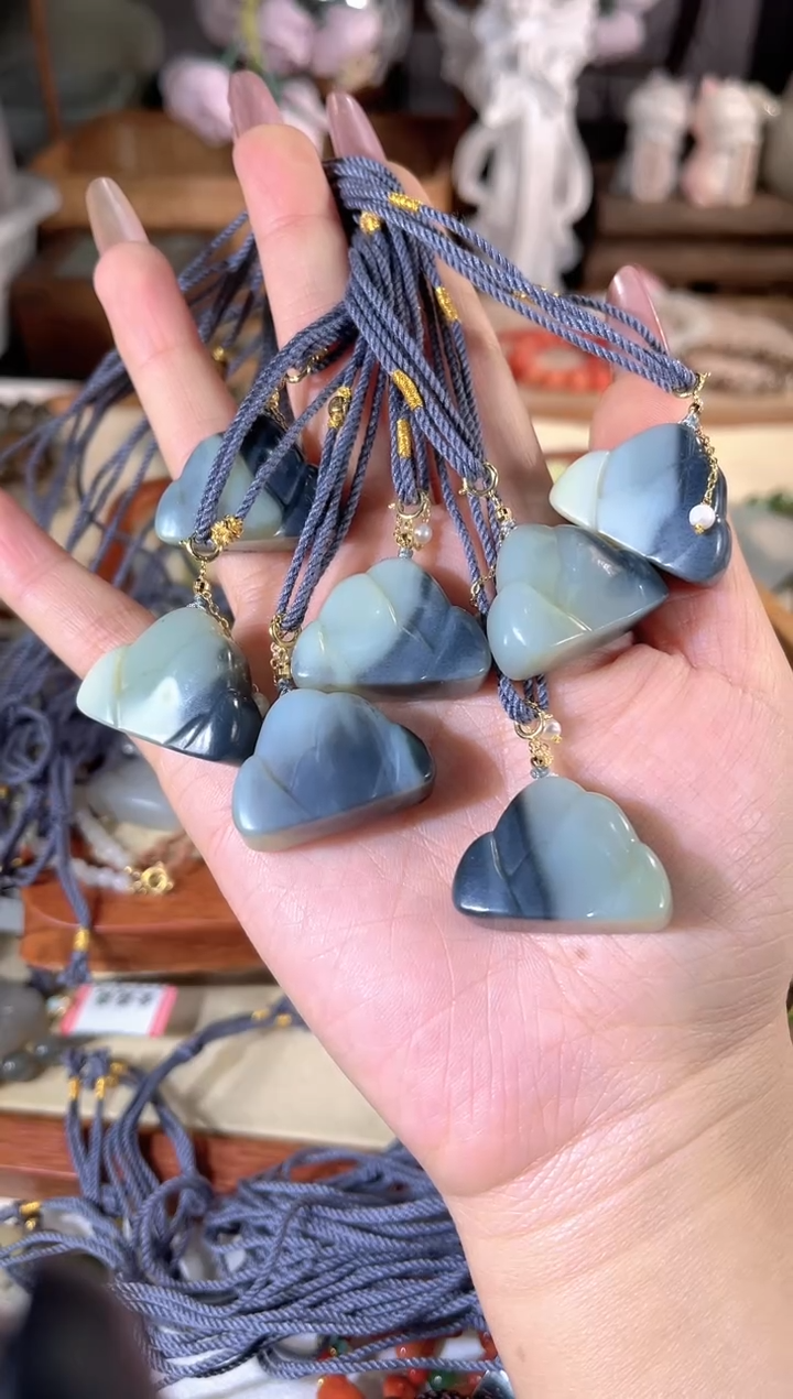 吊坠(赠链)银S925镶嵌和田玉多样性发其一孤品默认微瑕