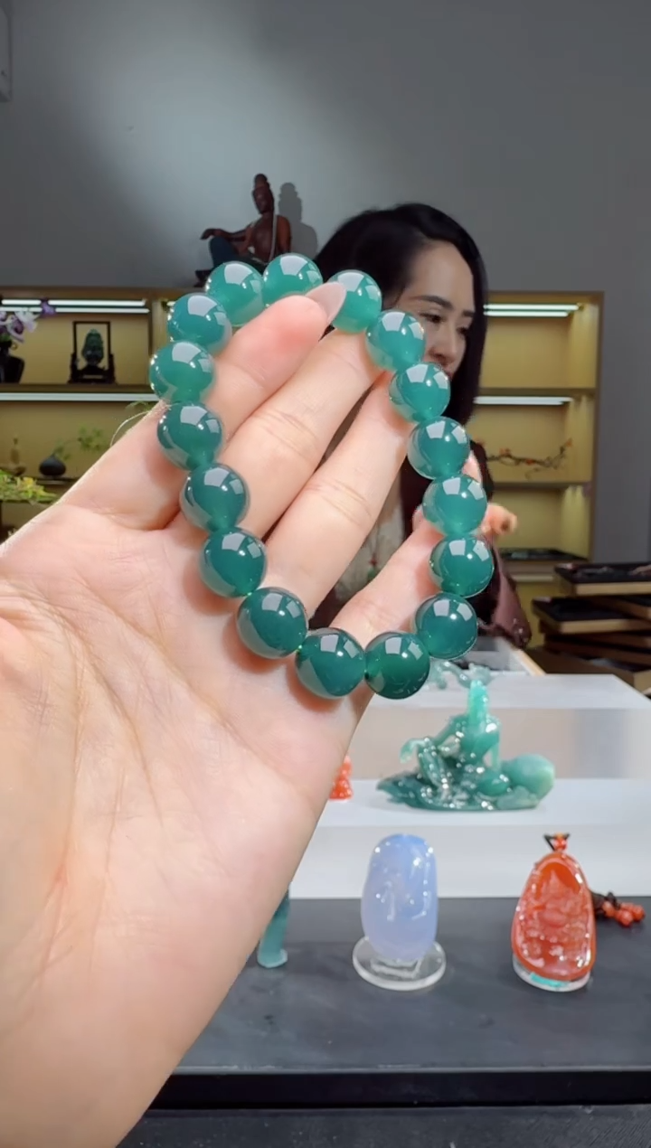 未镶嵌手串翡翠手串（多样性发其一）