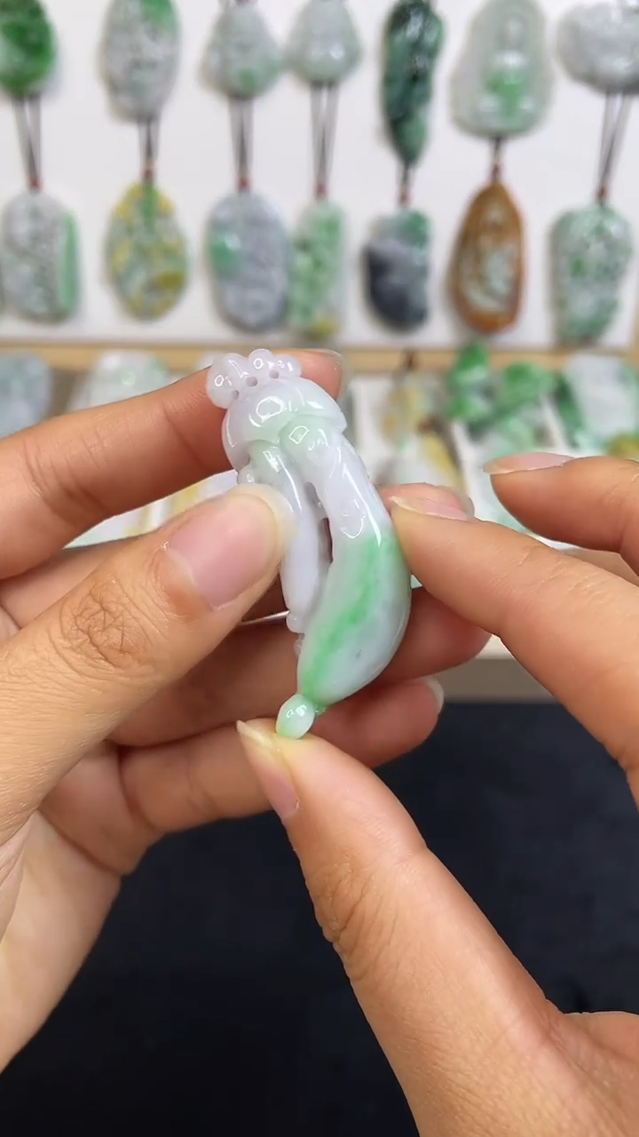 颈饰未镶嵌翡翠1