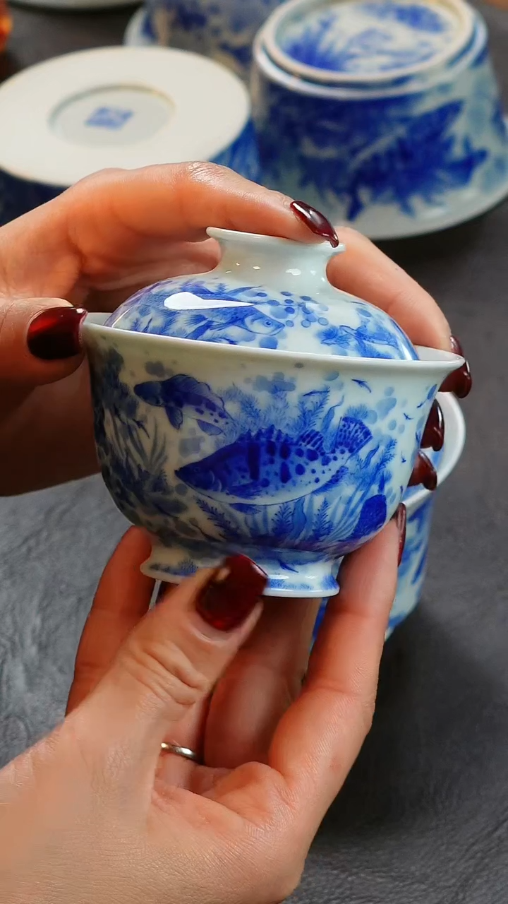 【闪购商品】青山赋鱼盖碗陶瓷