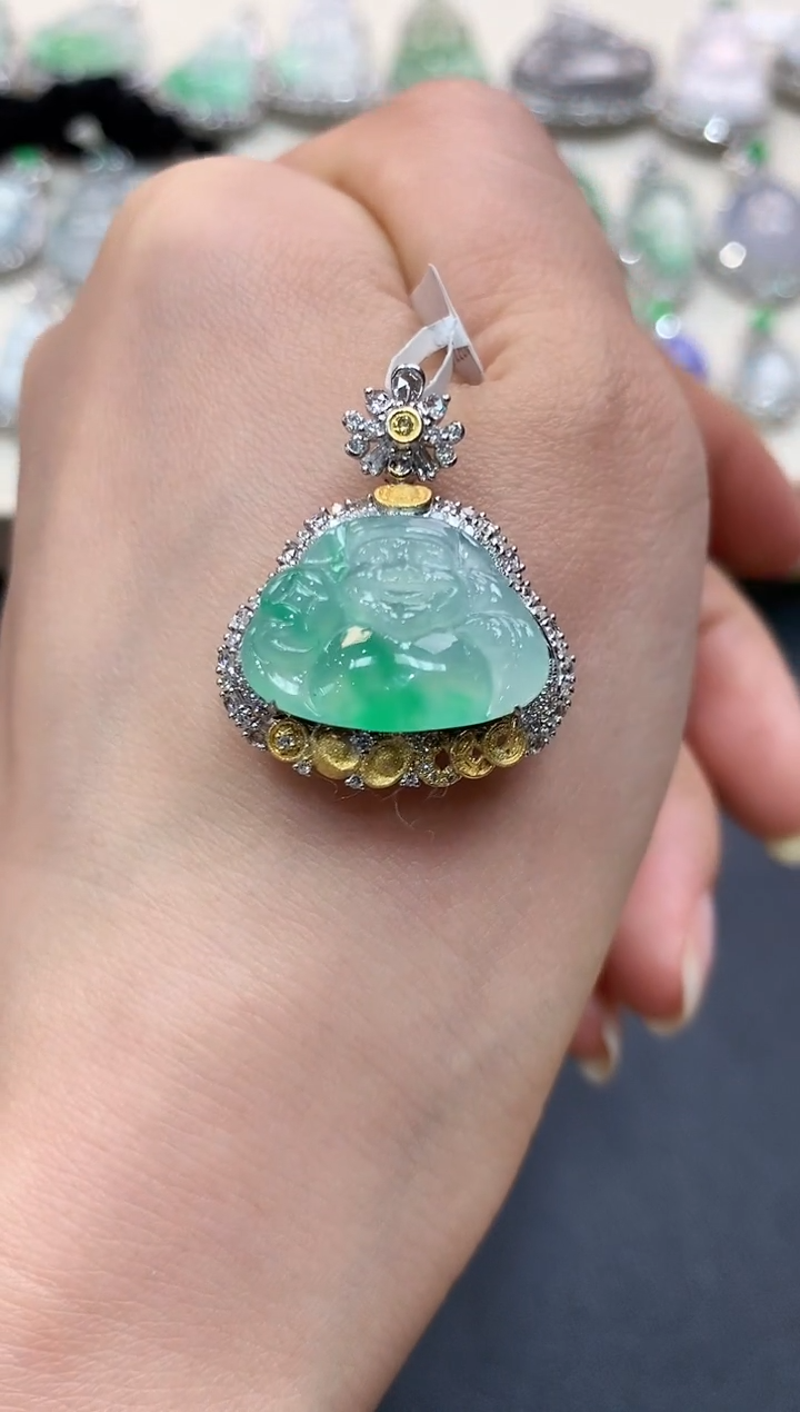 【闪购商品】翡翠吊坠(不含链)18K金镶嵌n53   