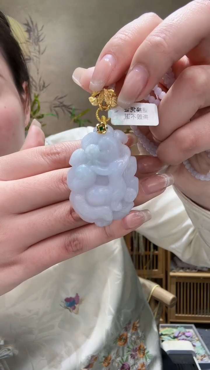 【闪购商品】翡翠颈饰未镶嵌吊坠