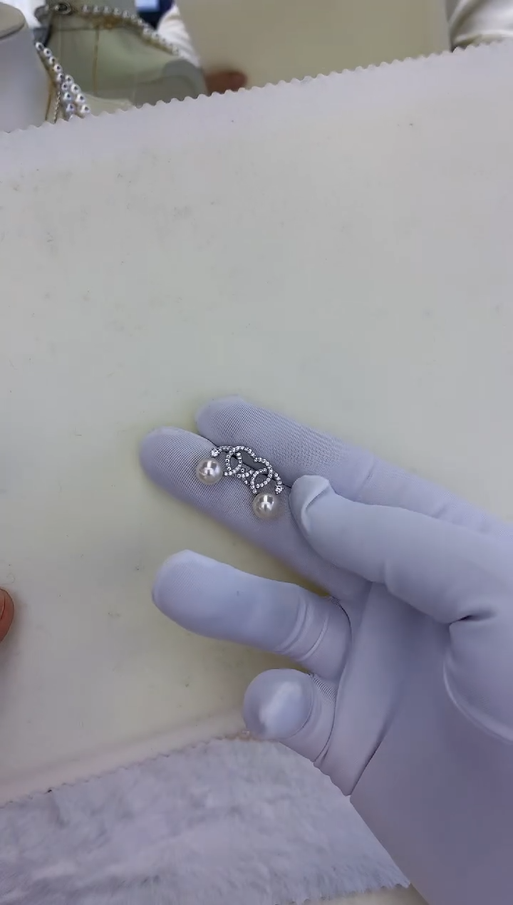 银S925镶嵌饰品海水珍珠设计款耳饰