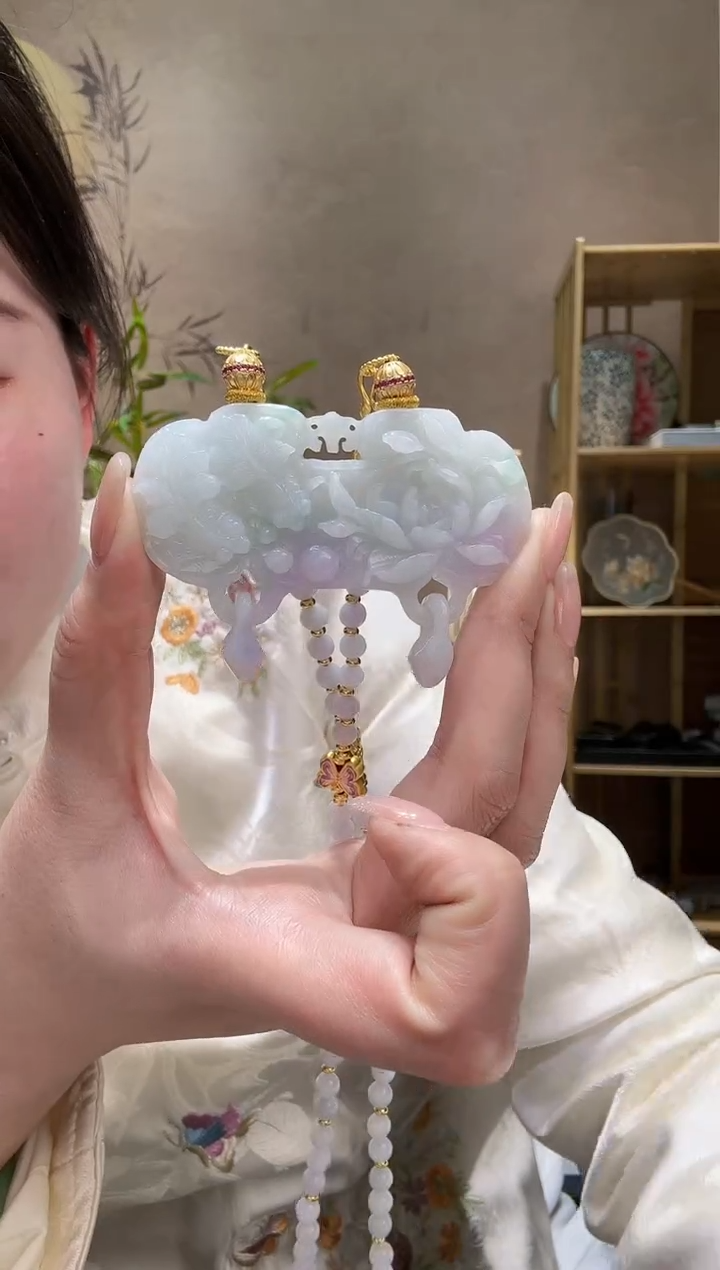 【闪购商品】翡翠颈饰未镶嵌吊坠