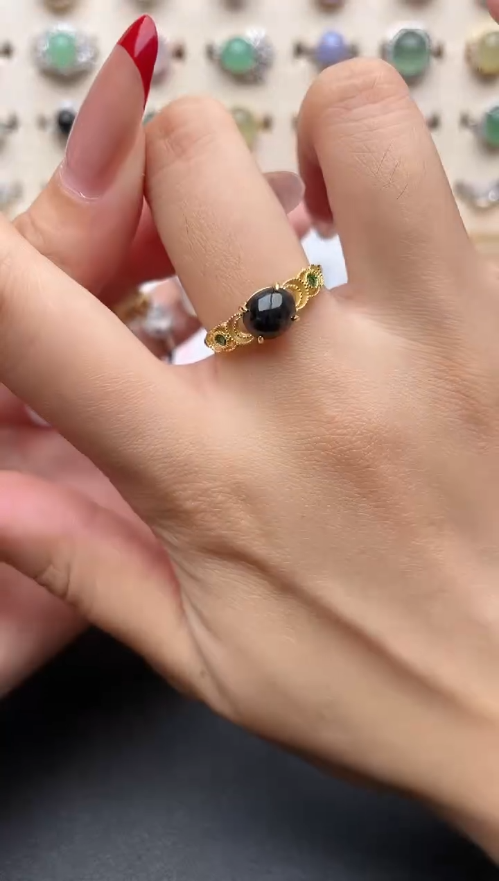 【闪购商品】翡翠戒指银S925镶嵌一物一证一礼盒