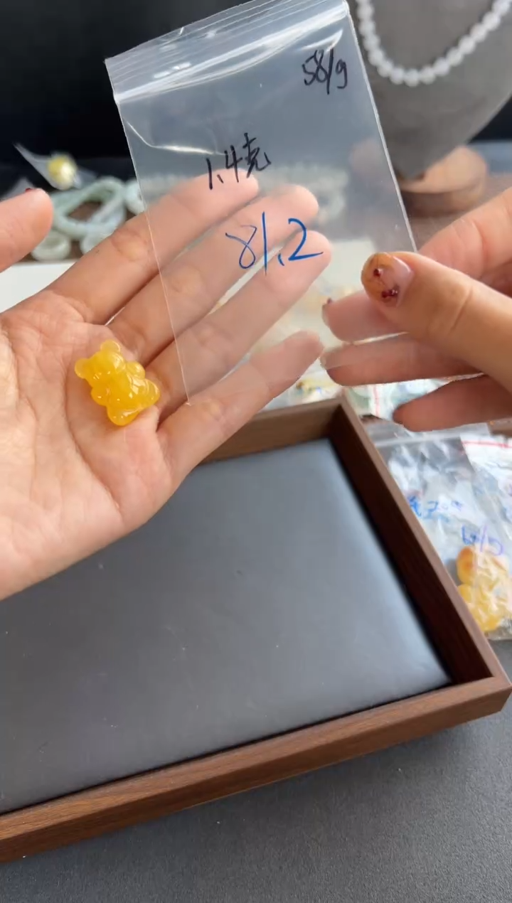 蜜蜡颈饰未镶嵌706号买断