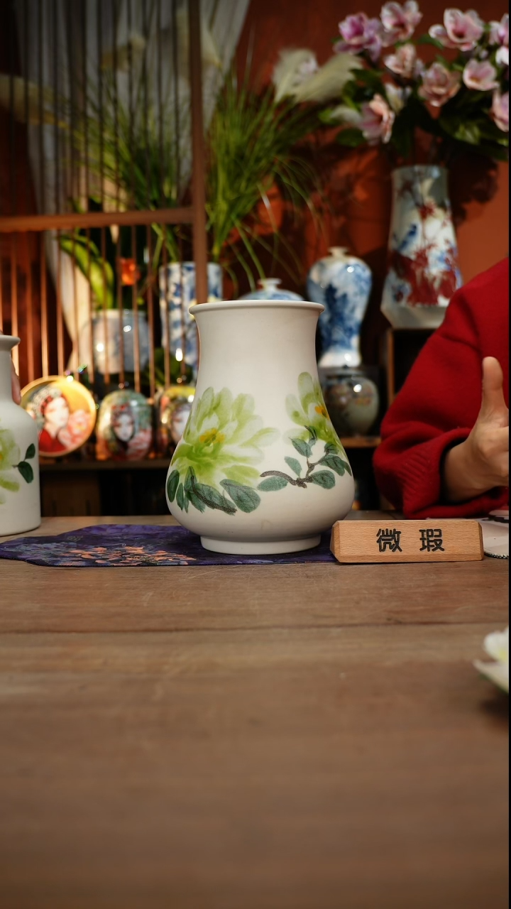 当代高温釉下彩手绘陶瓷餐具
