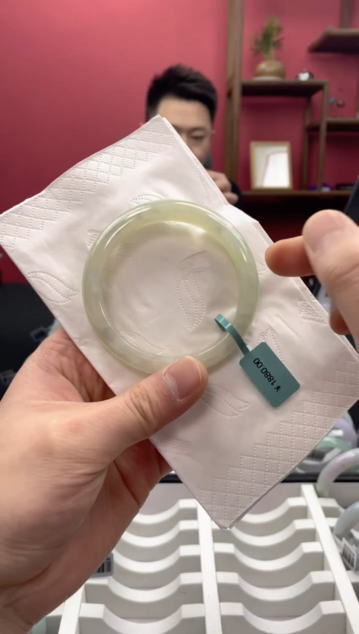 【闪购商品】翡翠手镯未镶嵌00004583