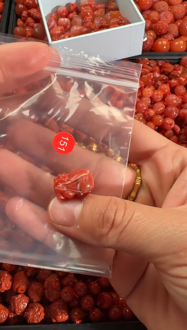 【闪购商品】南红玛瑙颈饰未镶嵌1