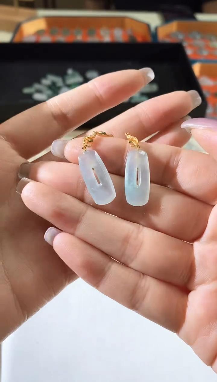 翡翠18K金镶嵌耳饰250329095