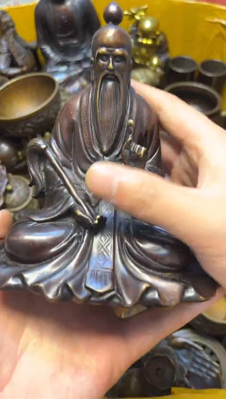 精美铜器，点击下单