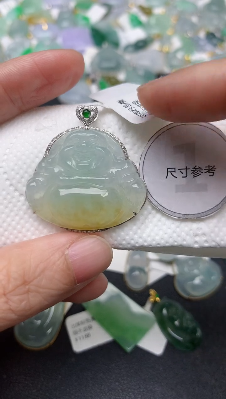 颈饰18K金镶嵌翡翠天然缅甸A货翡翠