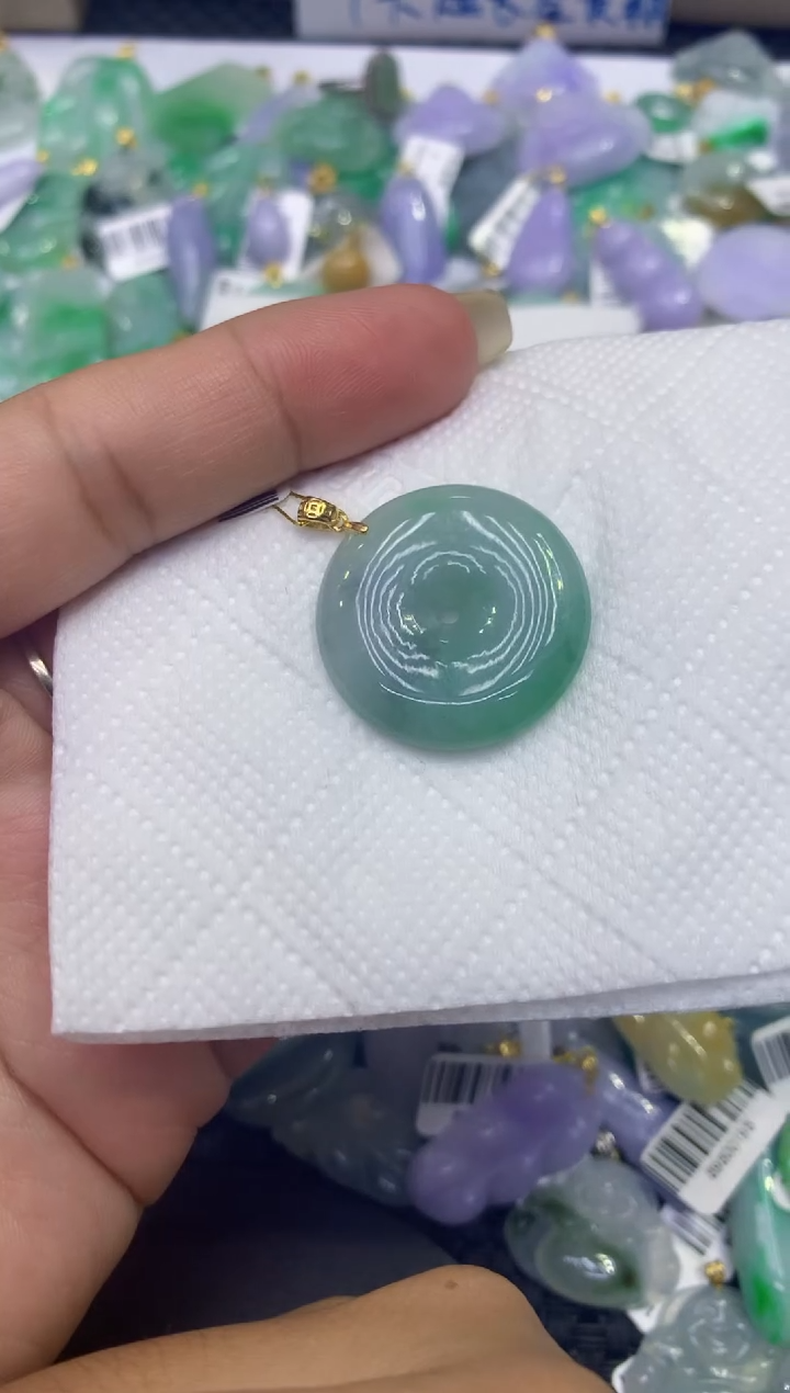 颈饰未镶嵌翡翠天然缅甸A货翡翠