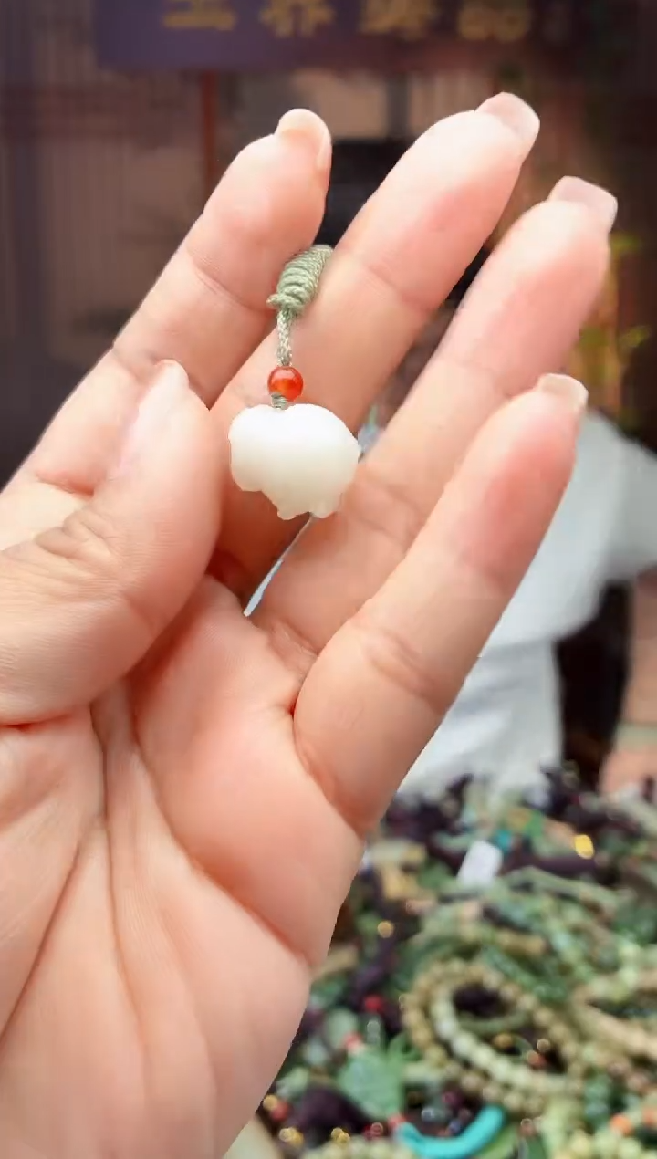 颈饰未镶嵌和田玉多样性发货拍一发一