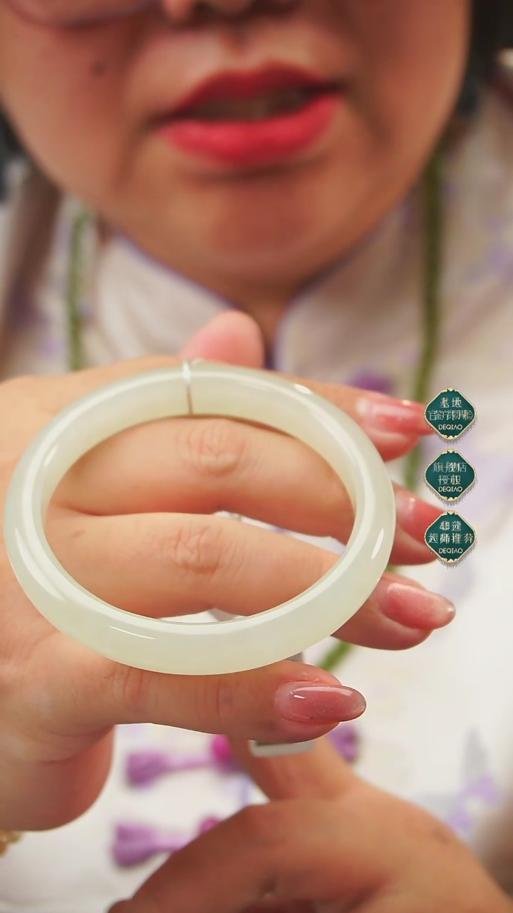 【闪购商品】和田玉手镯61未镶嵌A000014