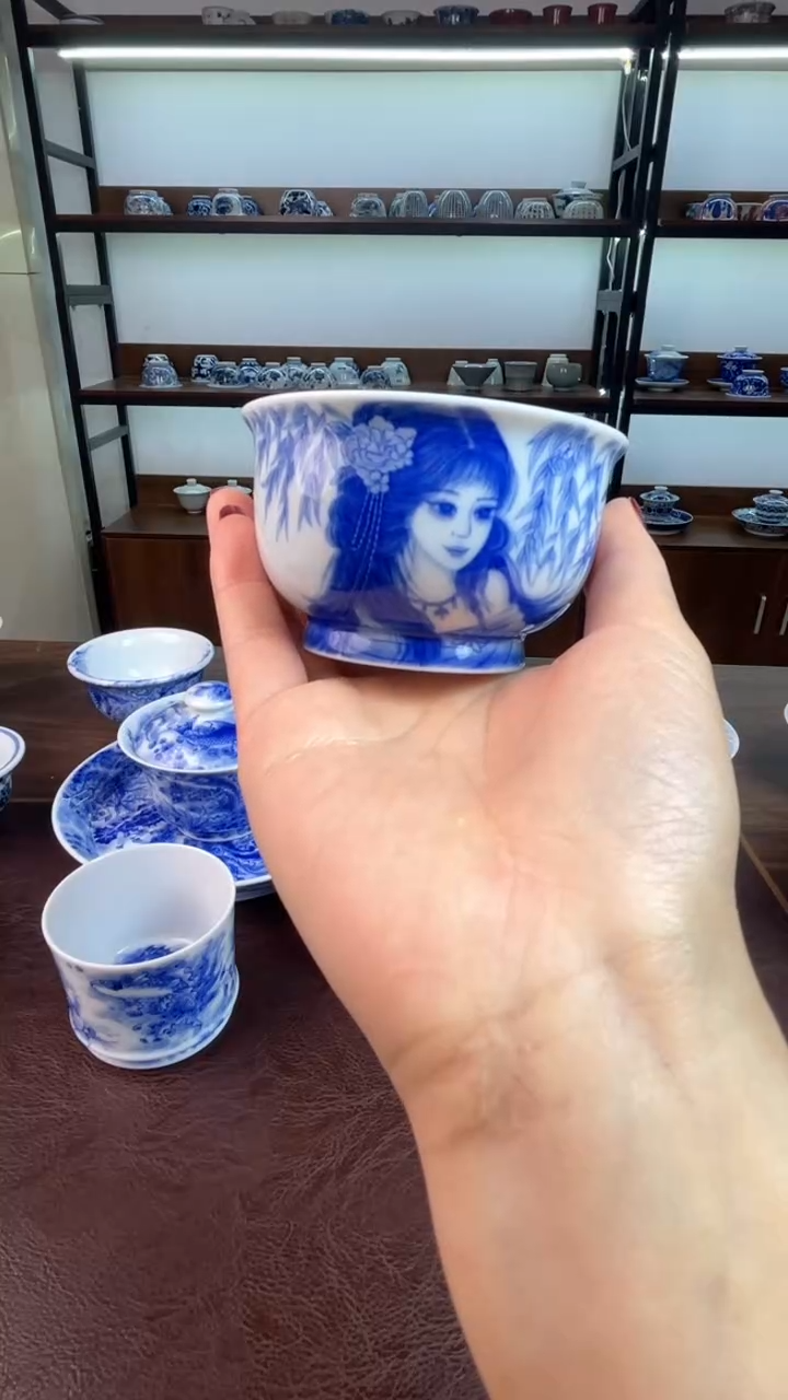 【闪购商品】老方出品，必出精品