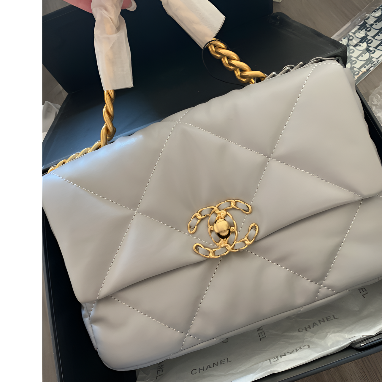 99新 Chanel/香奈儿 【杨贵妃专属】小号灰色金扣19bag包