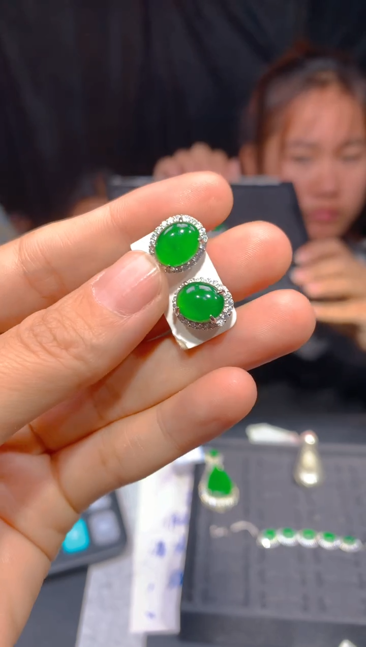 【闪购商品】定制翡翠未镶嵌130多样性发货（发其一）