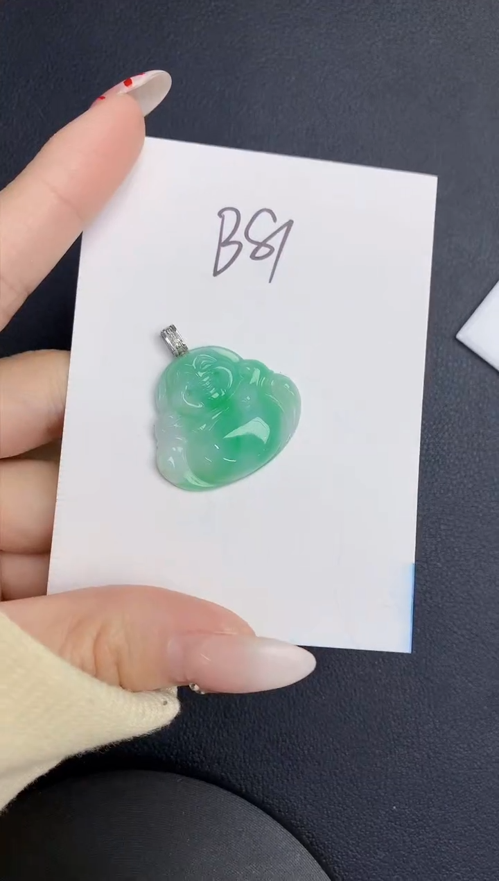 【闪购商品】翡翠颈饰18K金镶嵌0000000000