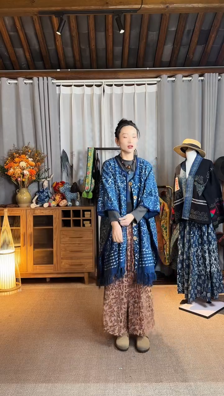 【闪购商品】设计师款蓝染流苏斗篷