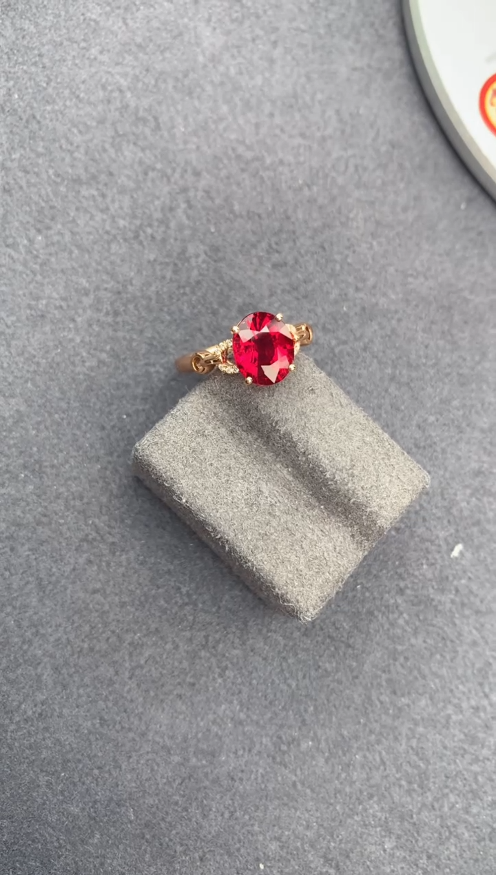 【闪购商品】碧玺戒指18K金镶嵌卢比莱戒指