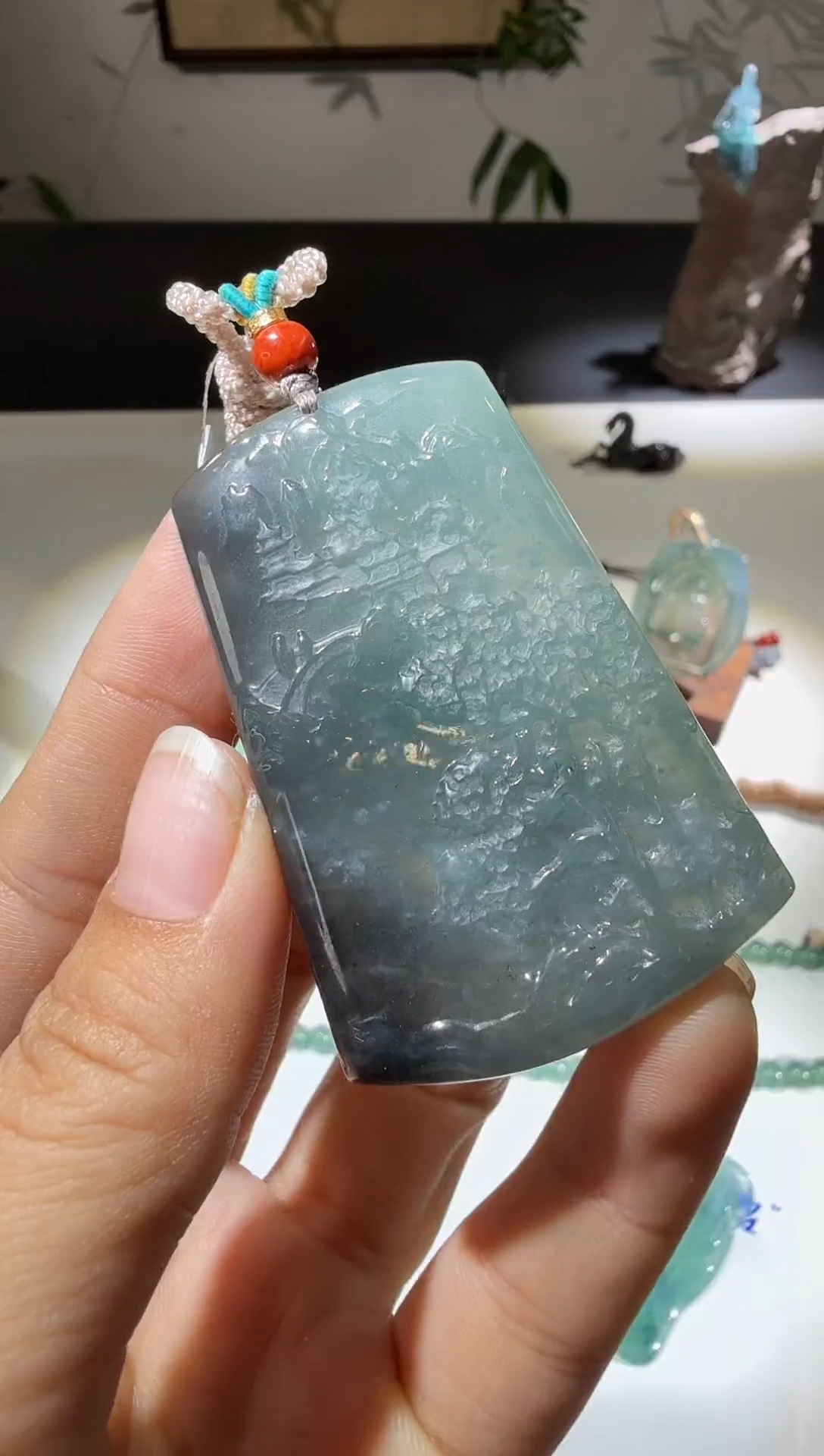 吊坠(不含链)未镶嵌翡翠山水牌