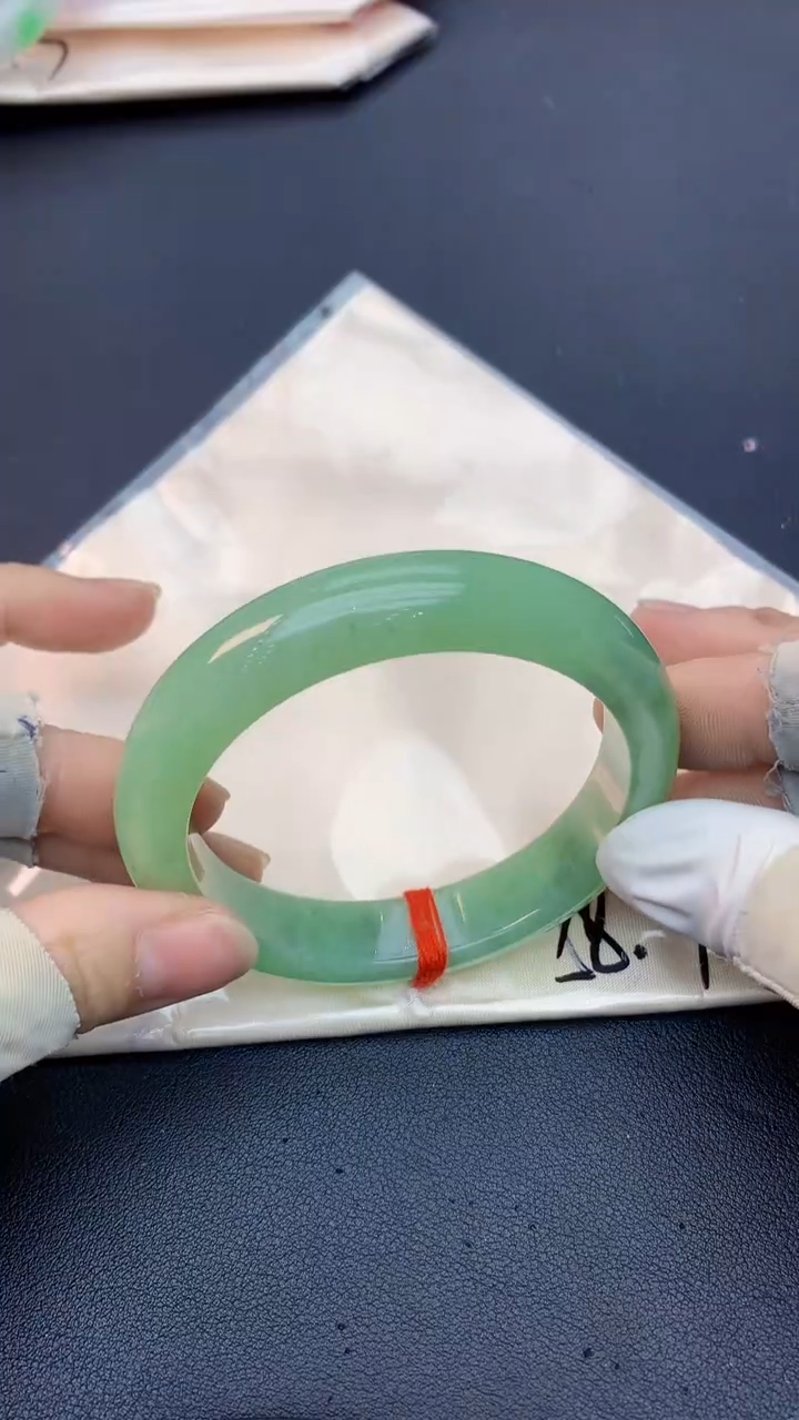 未镶嵌手镯翡翠0886745811